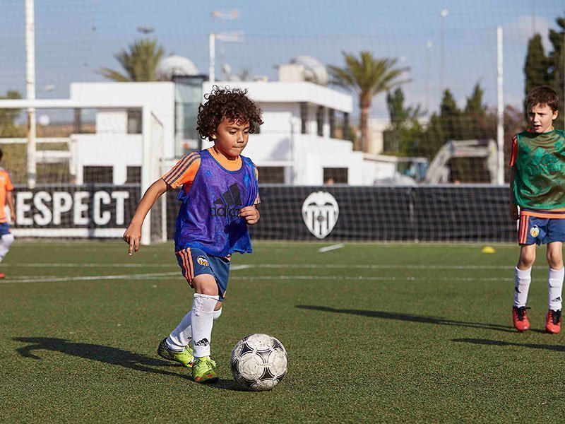 Resultado de imagen de practicas deportivas FUTBOL